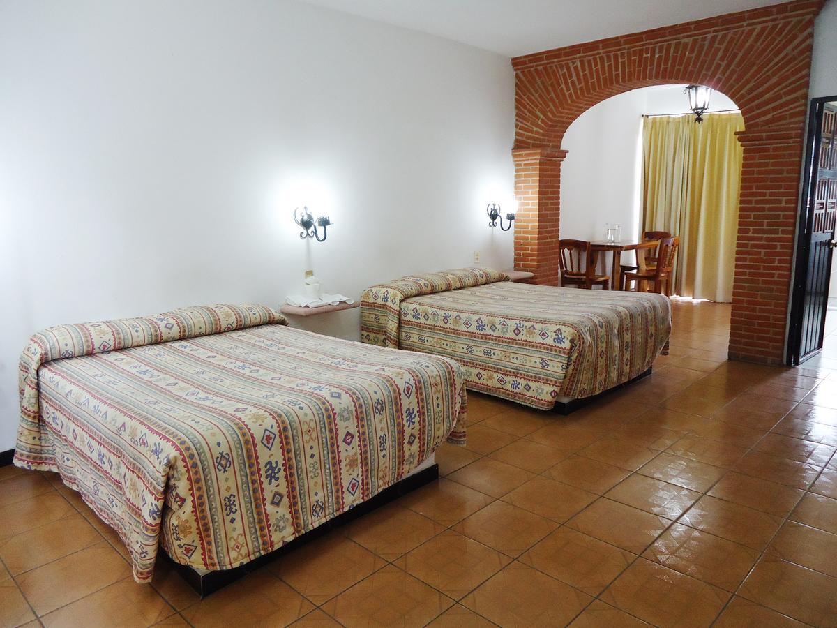Hotel Loma Linda Taxco Экстерьер фото